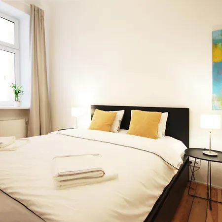 Апартаменты Quiet And Spacious In Historic *