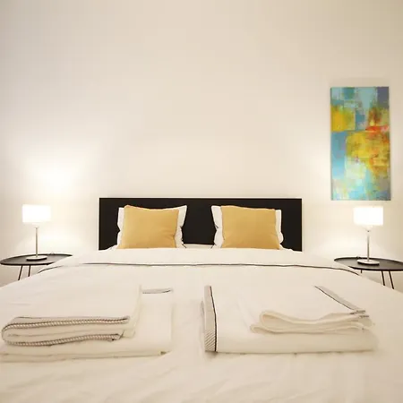 아파트 Quiet And Spacious In Historic